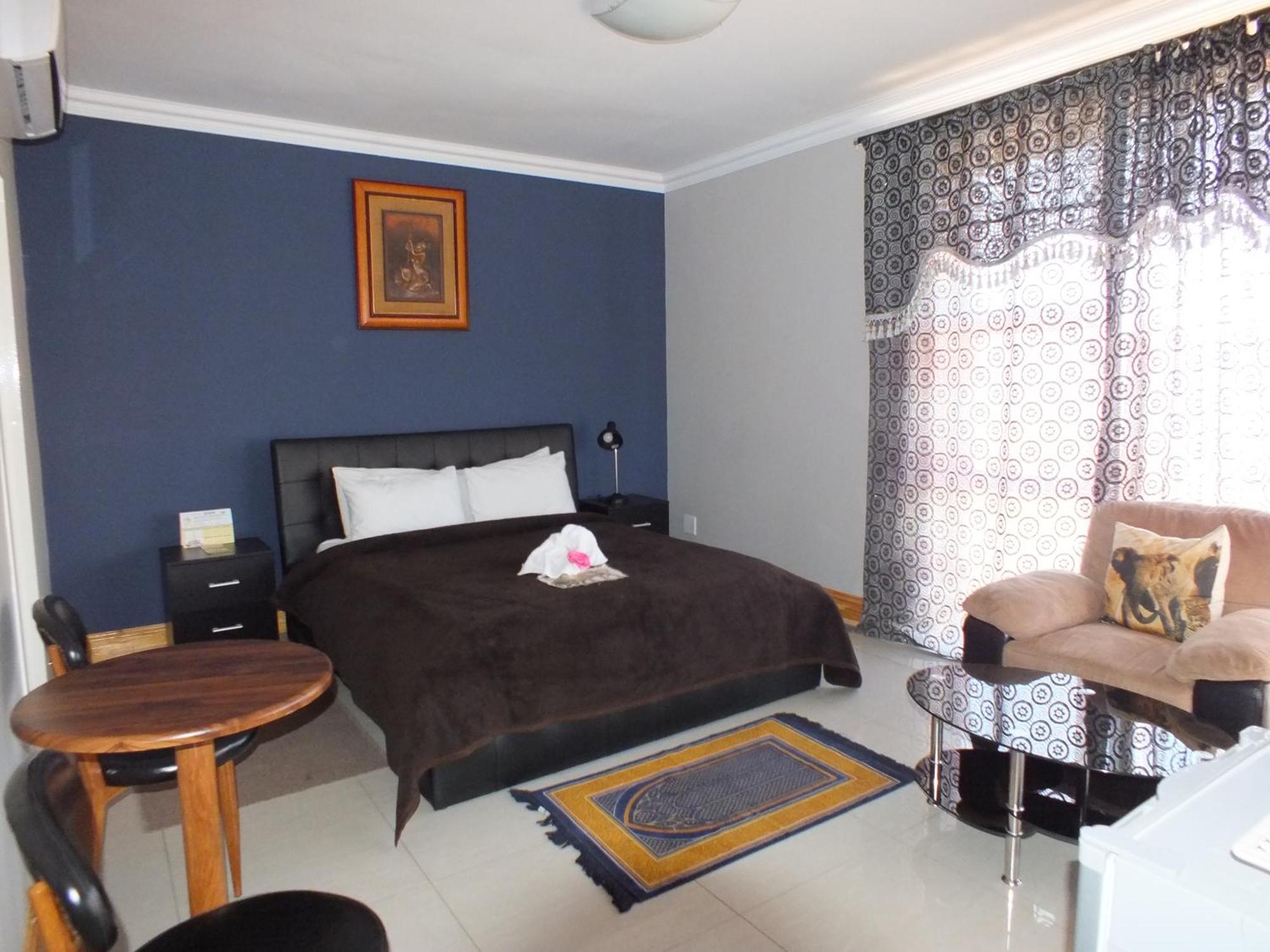 Royal Castle Guest House Виндхук Номер фото